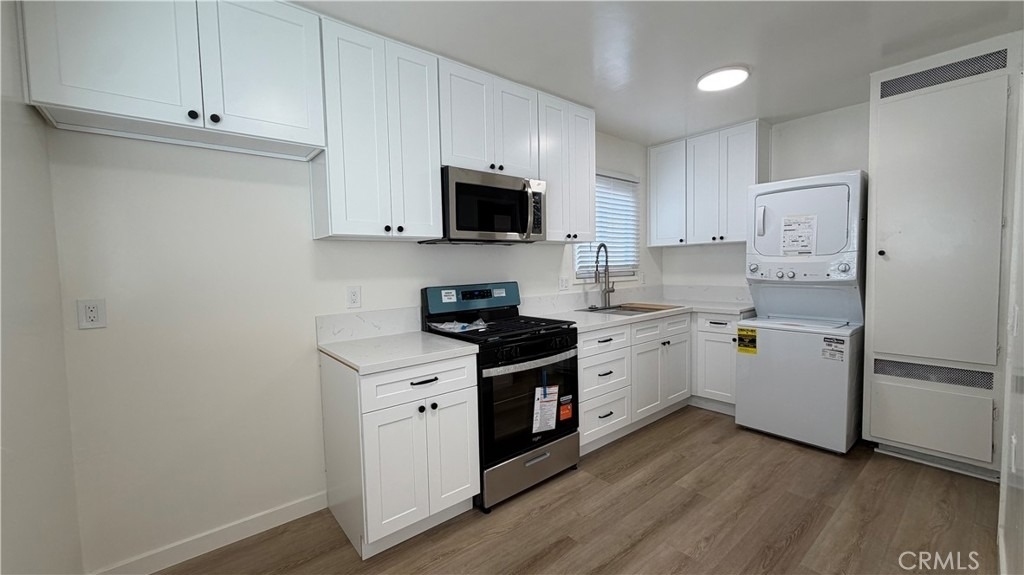 310 S California Street - Photo 2