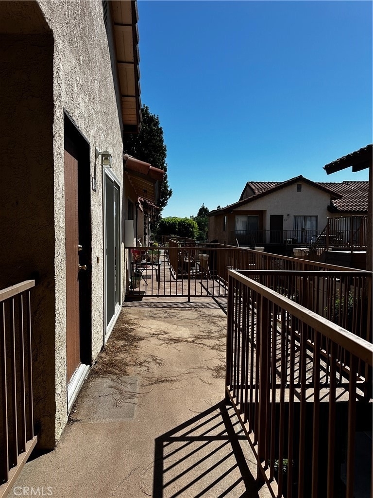 1014 La Costa Drive - Photo 1