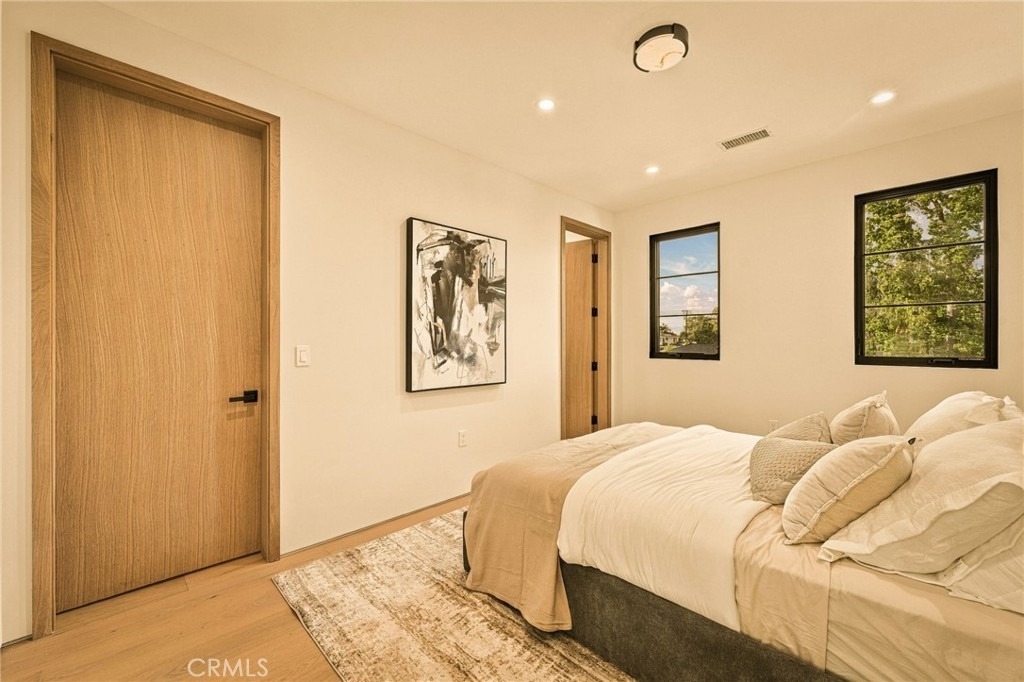16658 Addison - Photo 28