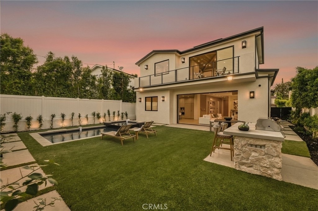 16658 Addison - Photo 1