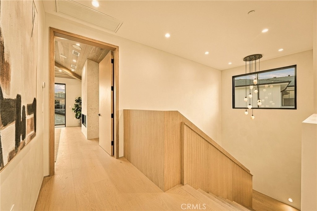 16658 Addison - Photo 23