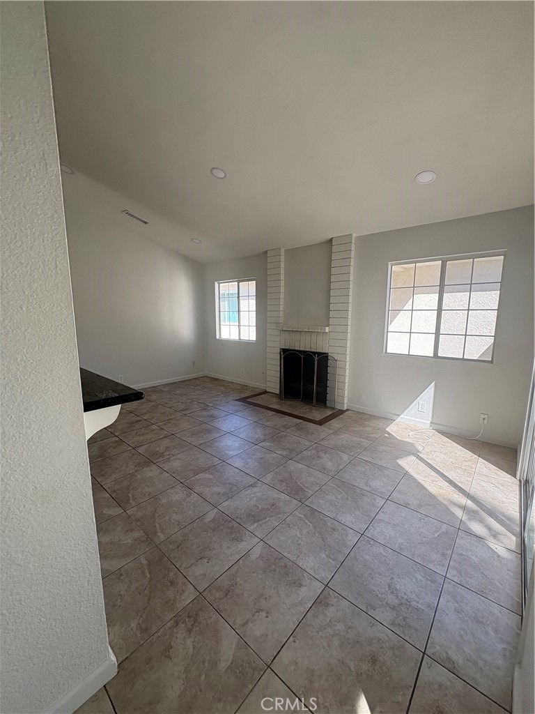 2137 Estrella Court - Photo 5