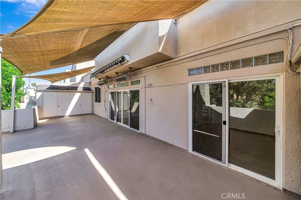 4477 Woodman Avenue - Photo 26