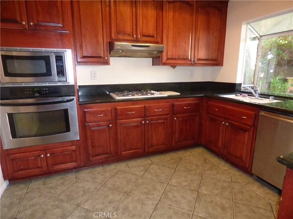 516 Monteleone - Photo 2
