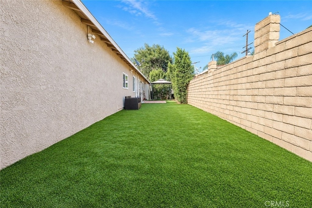13840 Judd St - Photo 16