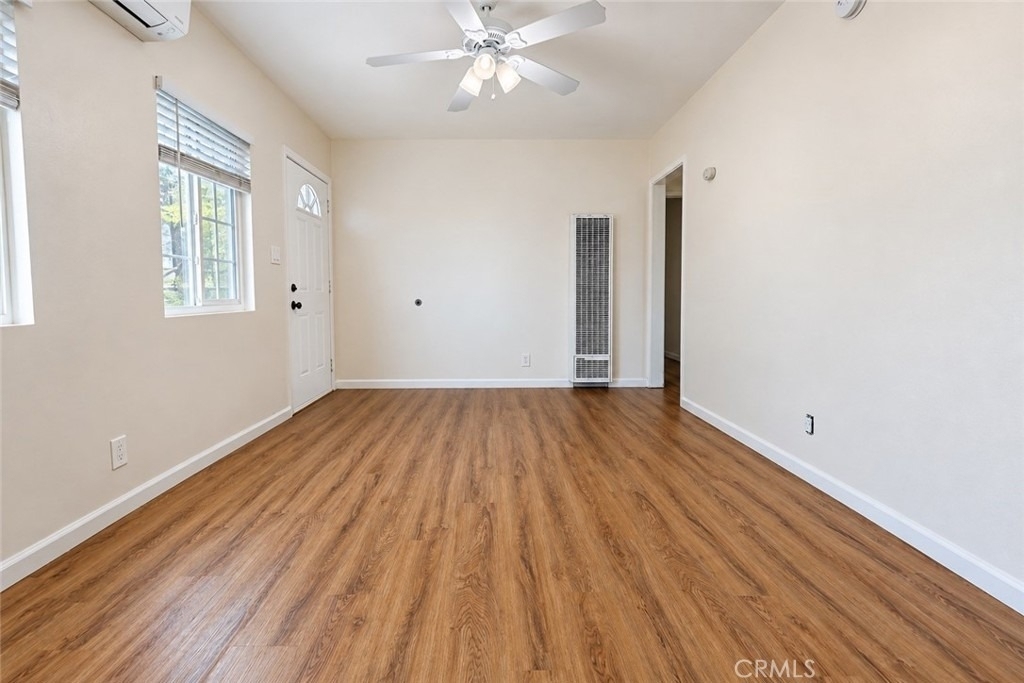13840 Judd St - Photo 3