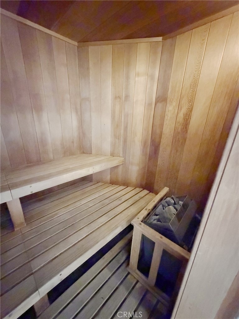 19350 Sherman Way - Photo 32