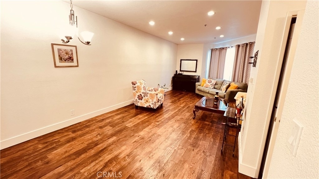 19350 Sherman Way - Photo 8