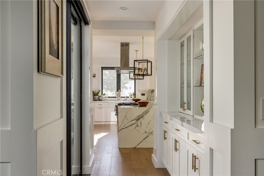 4637 Morella Avenue - Photo 17