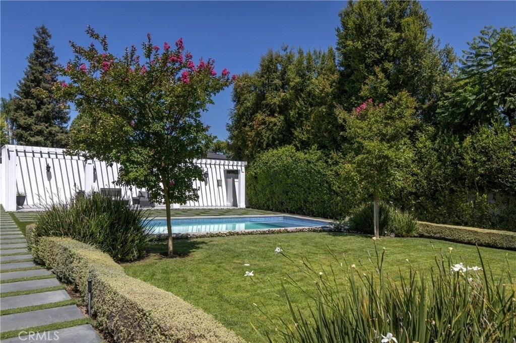 4637 Morella Avenue - Photo 35
