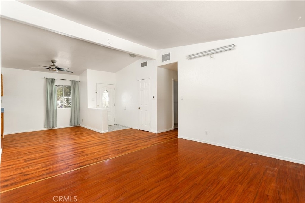 1050 W Avenue J13 - Photo 4
