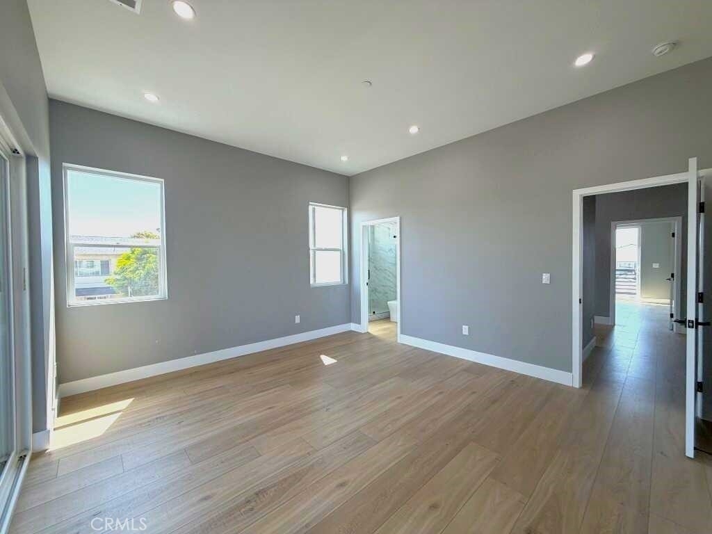 2126 W 238th Street - Photo 33