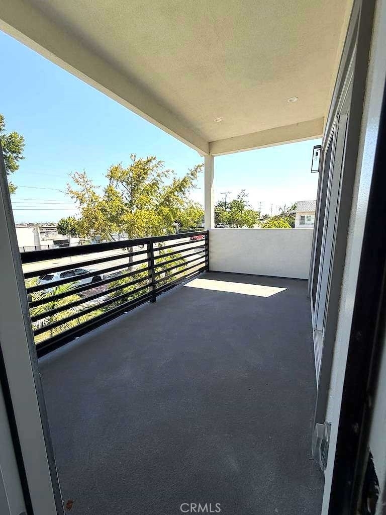 2126 W 238th Street - Photo 28