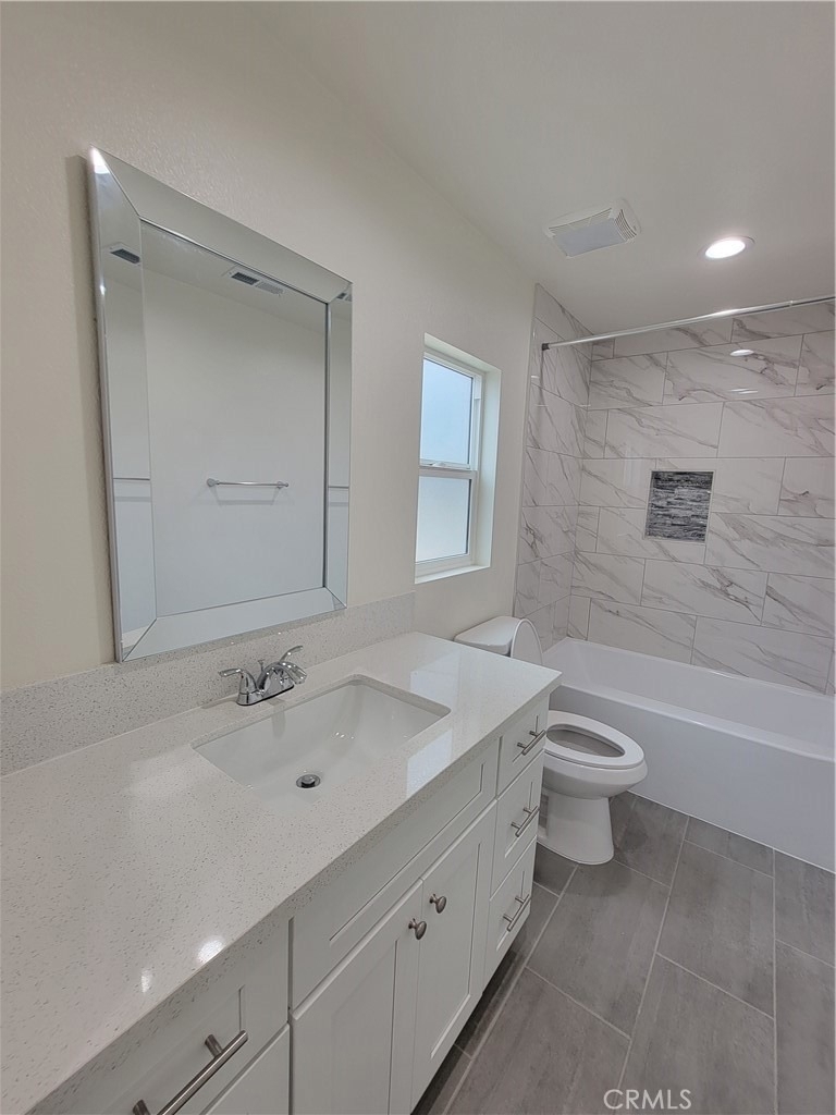 20612 Raymond Avenue - Photo 14