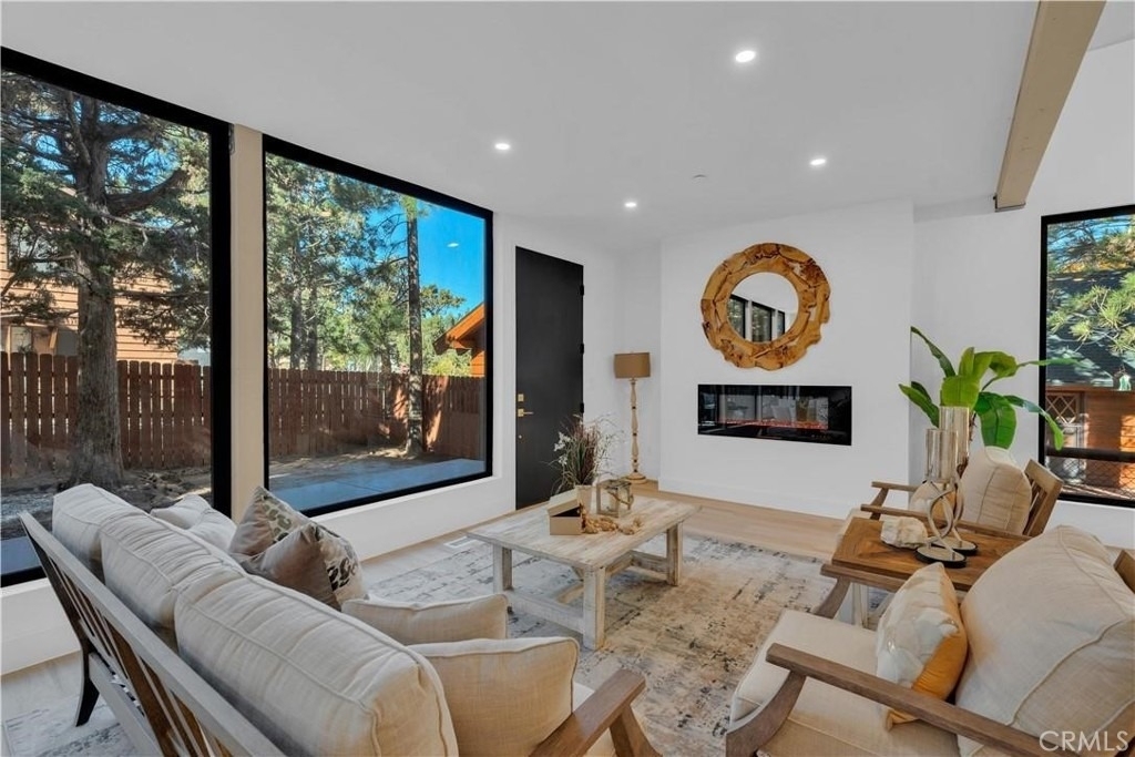 216 Leonard Lane - Photo 4