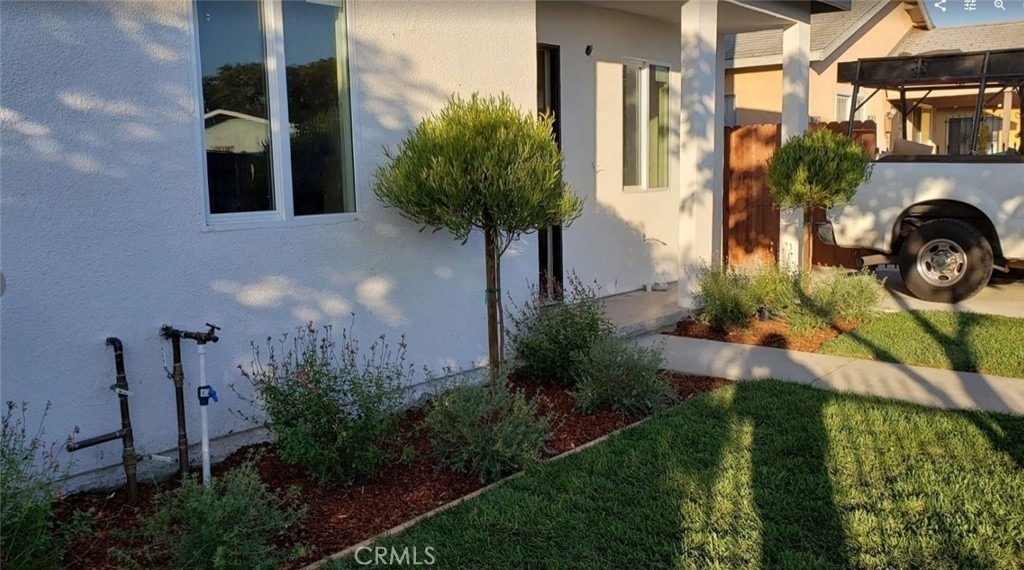 1627 E 88th - Photo 9