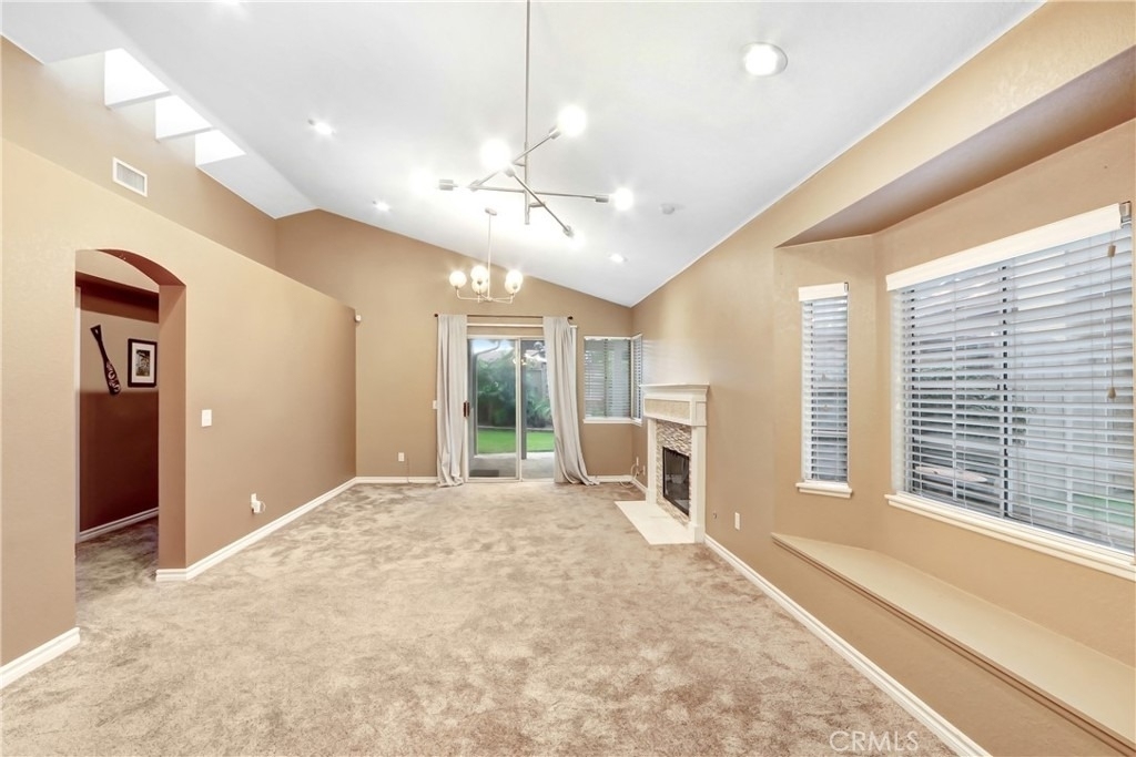 7622 Belpine - Photo 1