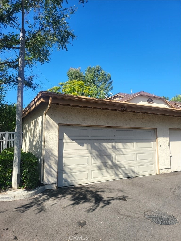2350 Sutter - Photo 1