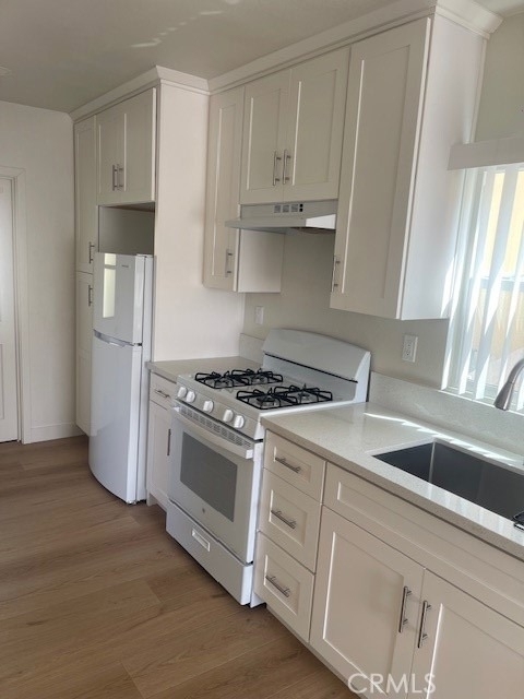401 Broadway - Photo 8