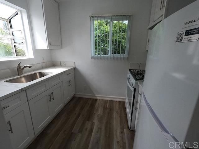 392 Park Way Street - Photo 3
