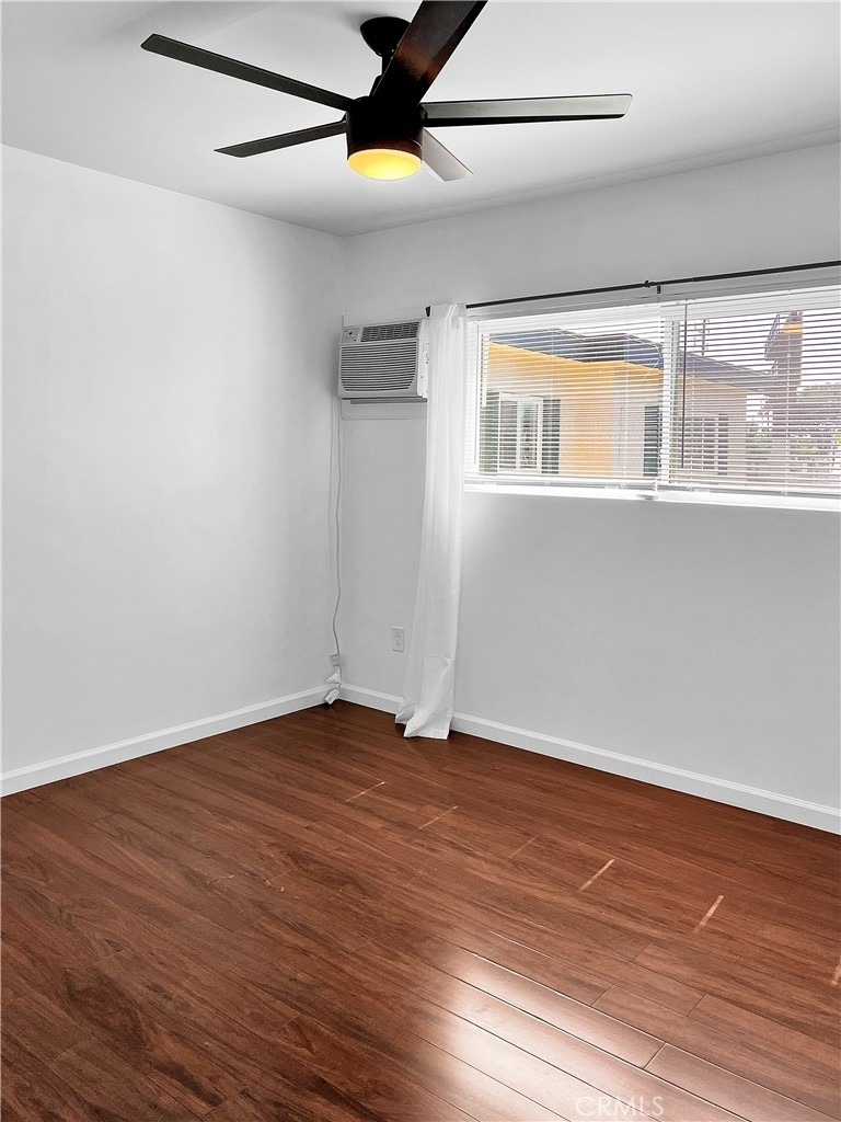 5620 Woodman - Photo 8