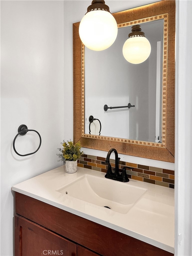 5620 Woodman - Photo 5