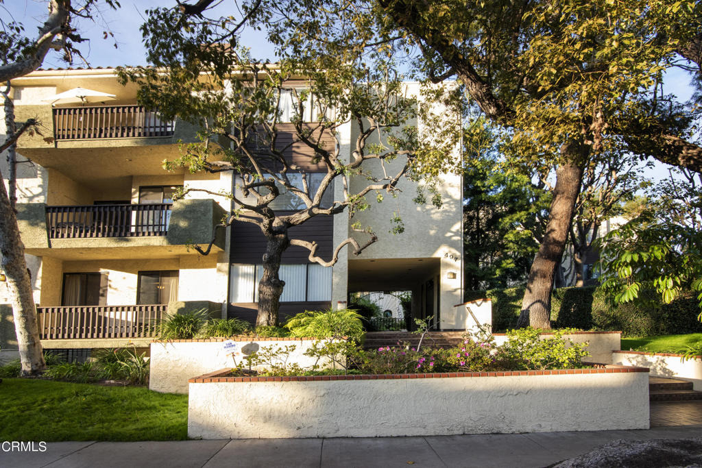497 E California Boulevard - Photo 0