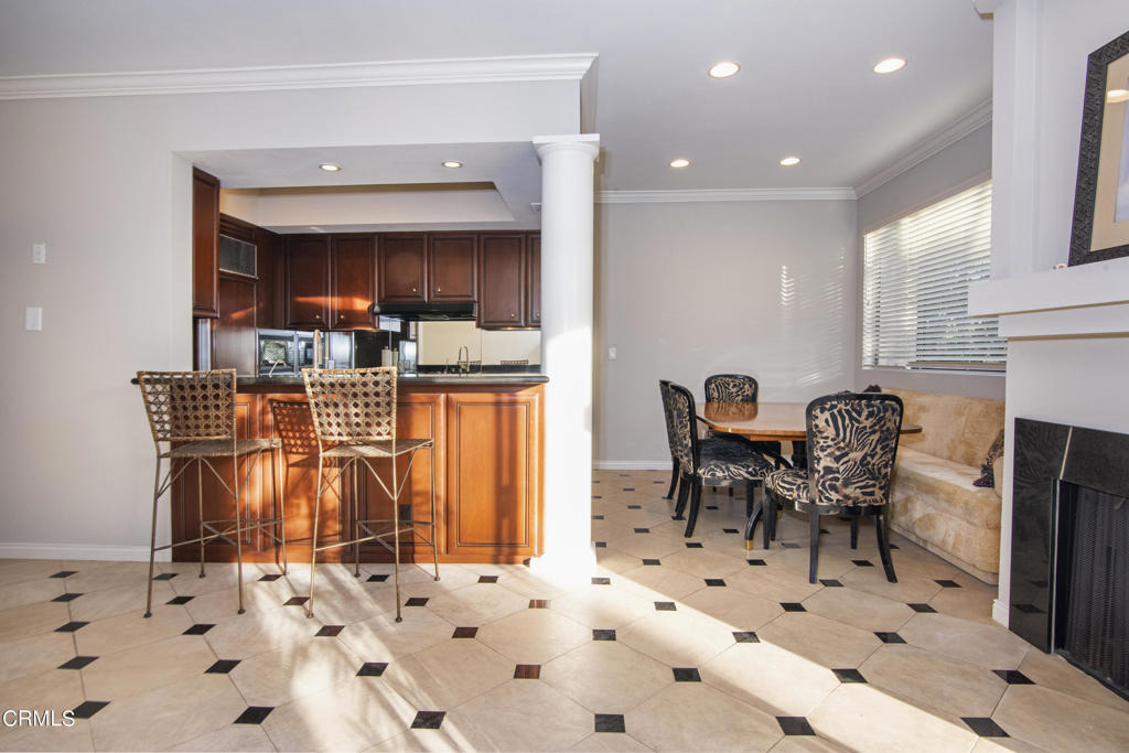 497 E California Boulevard - Photo 3