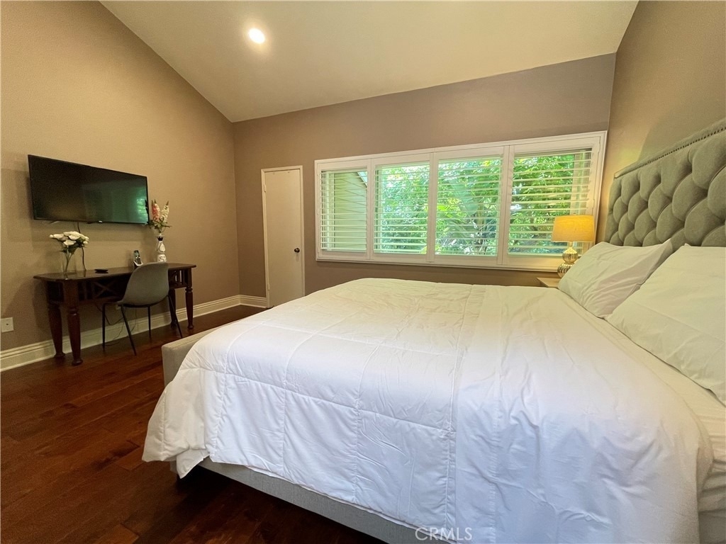 249 Pineview - Photo 6