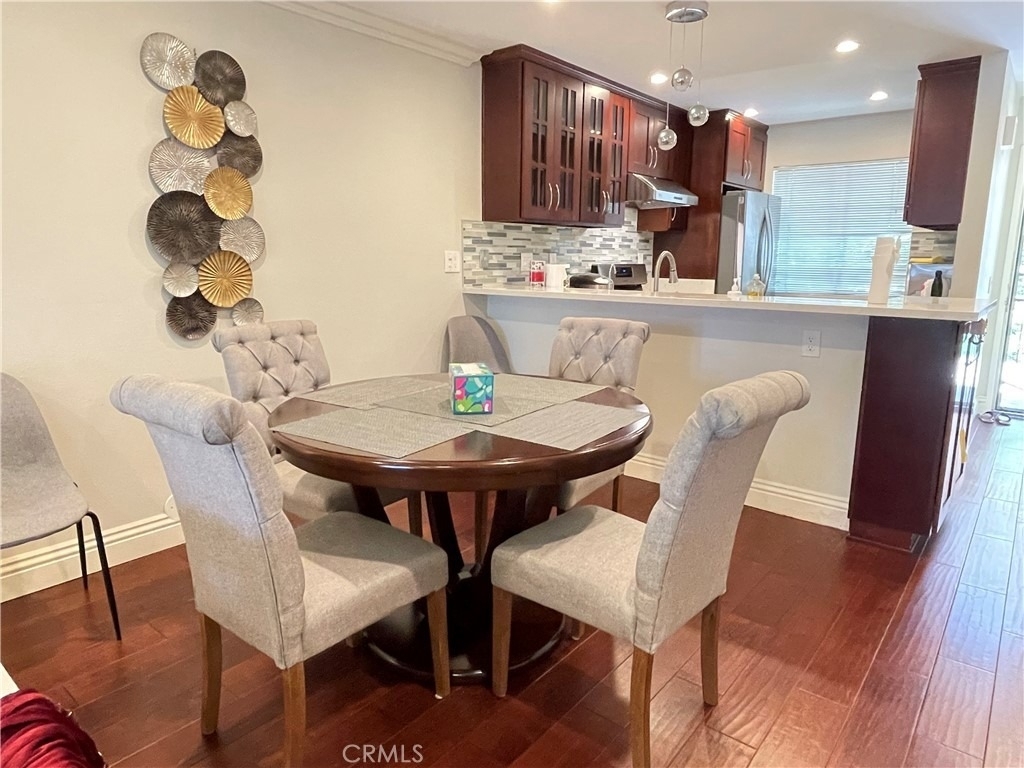 249 Pineview - Photo 3