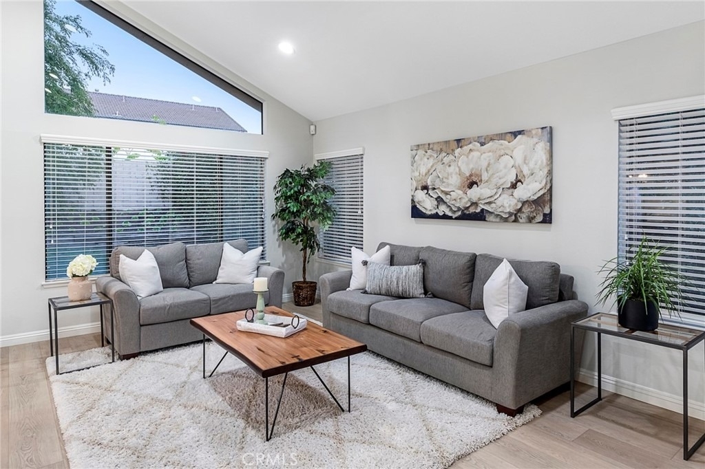 13 W Glorieta - Photo 2