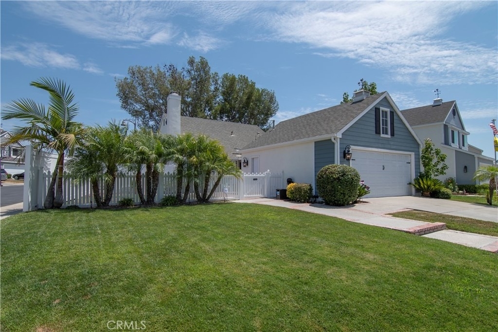 27512 White Fir Lane - Photo 0