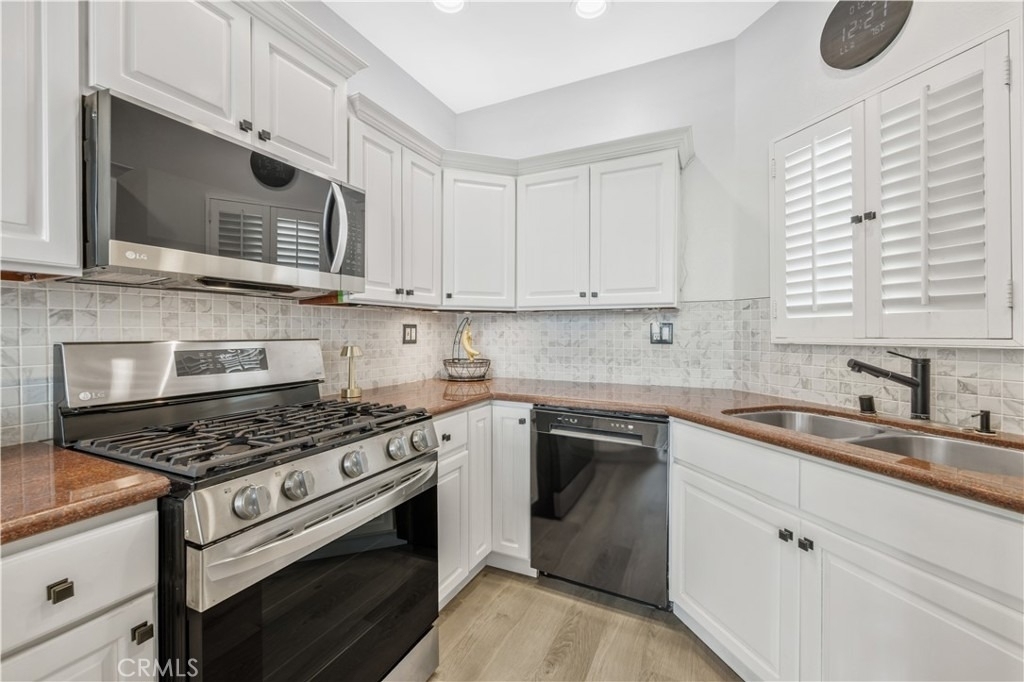 5101 Tortuga Drive - Photo 5
