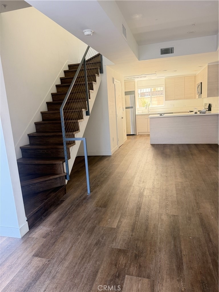 1245 N New Hampshire Ave #3 - Photo 0