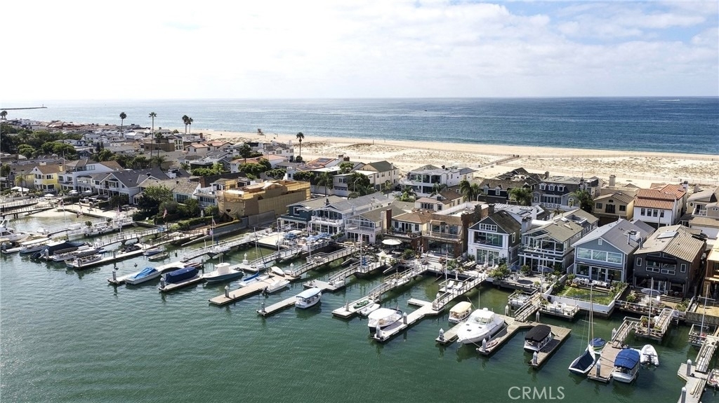 1214 E Balboa Boulevard - Photo 43