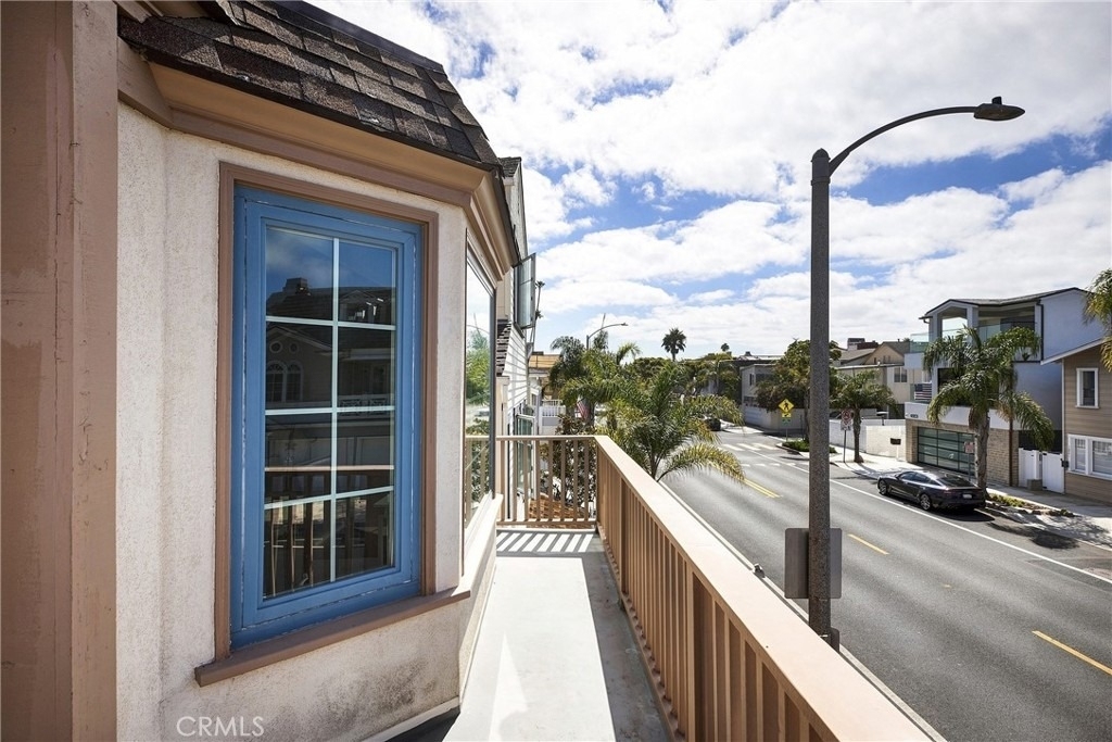 1214 E Balboa Boulevard - Photo 32