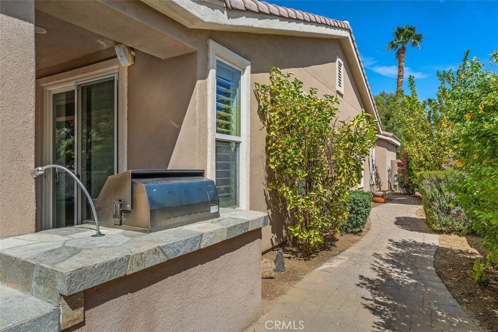 60585 Desert Rose Drive - Photo 25