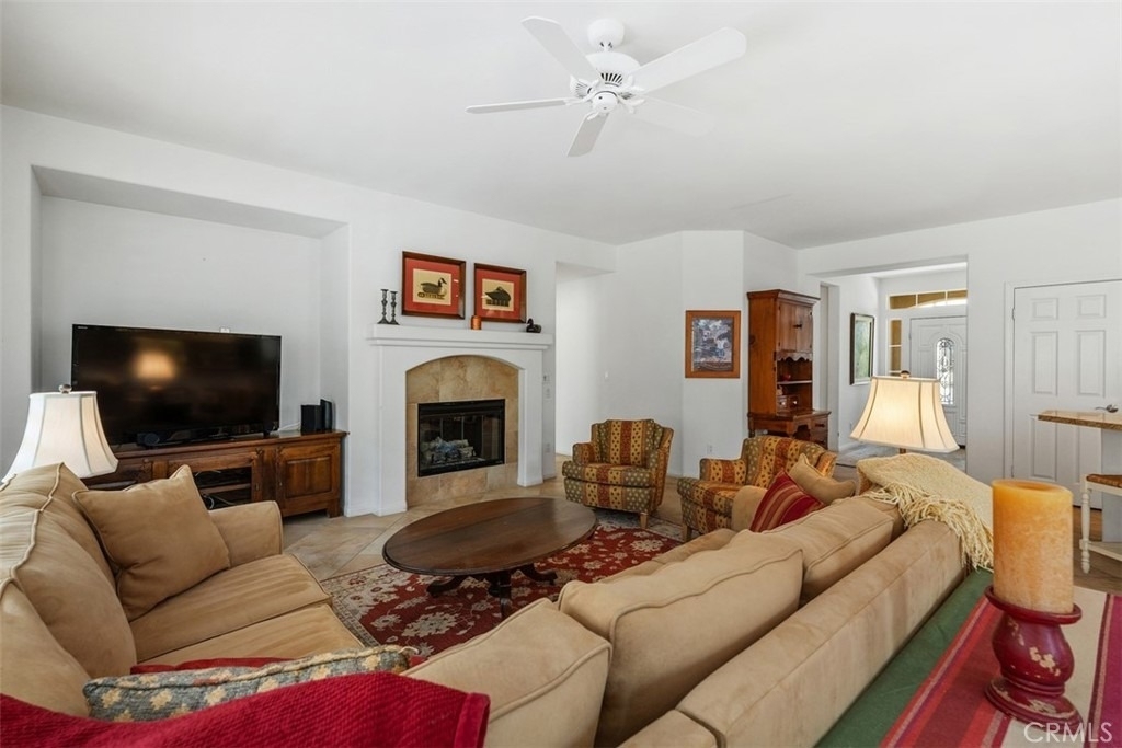 60585 Desert Rose Drive - Photo 10
