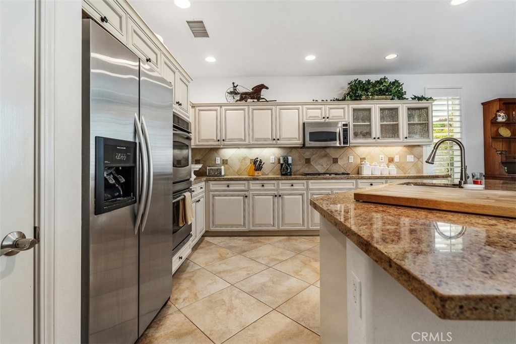 60585 Desert Rose Drive - Photo 13