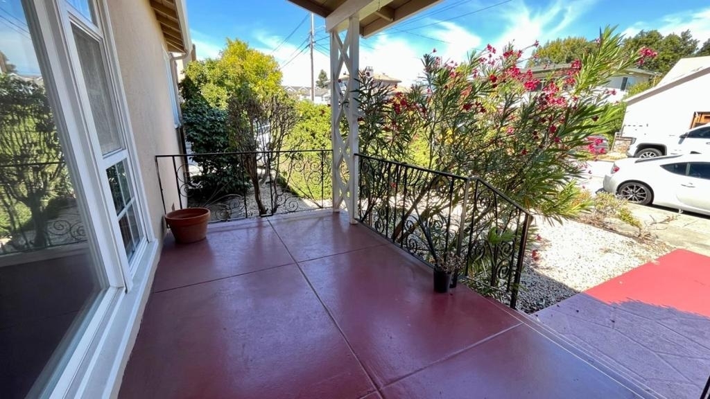 25 Elder Avenue - Photo 2