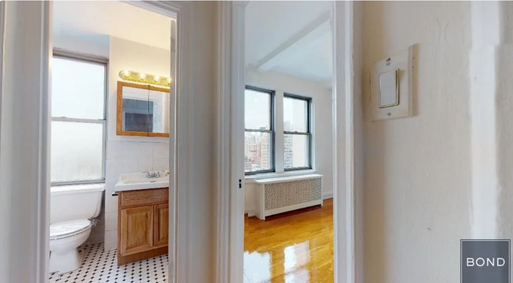 east 38th - Photo 8