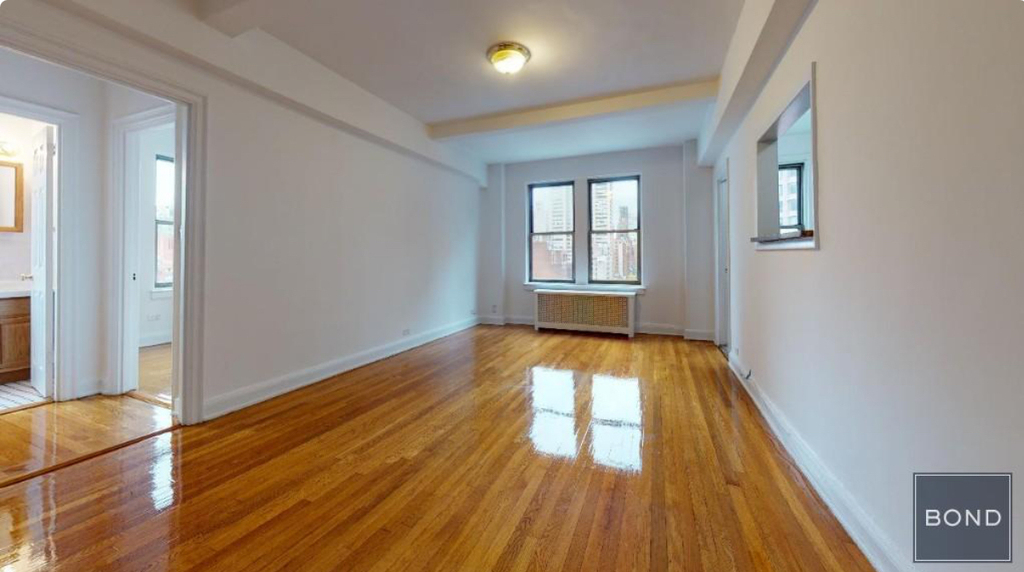 east 38th - Photo 0