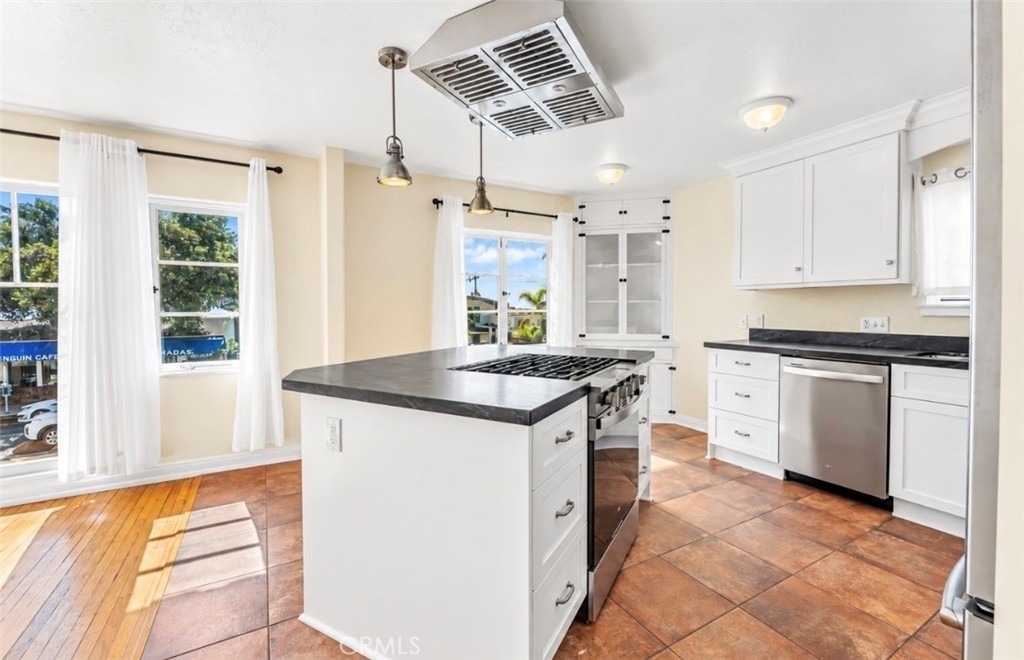 976 S Coast Highway - Photo 4