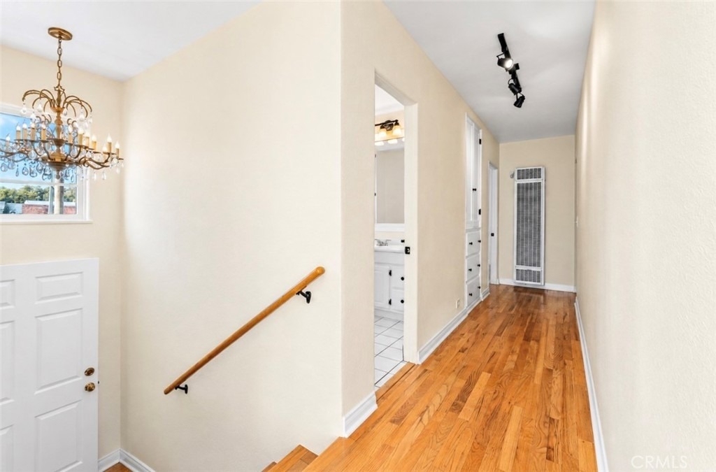 976 S Coast Highway - Photo 11