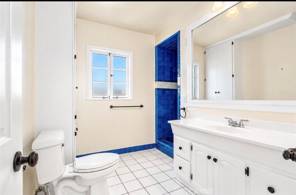 976 S Coast Highway - Photo 12