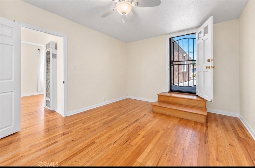 976 S Coast Highway - Photo 23