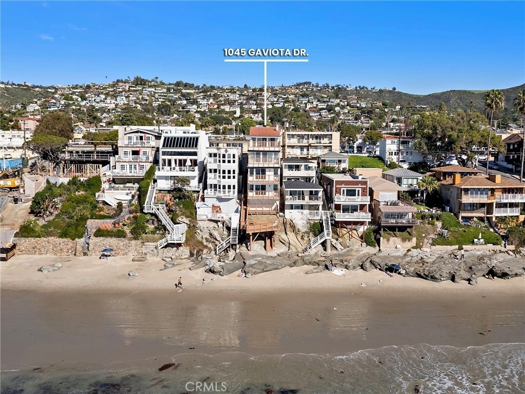 1045 Gaviota Drive - Photo 1