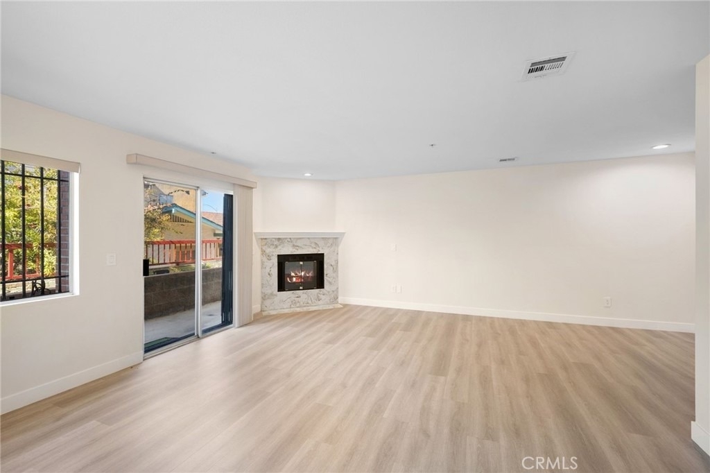 918 E Harvard Street - Photo 22
