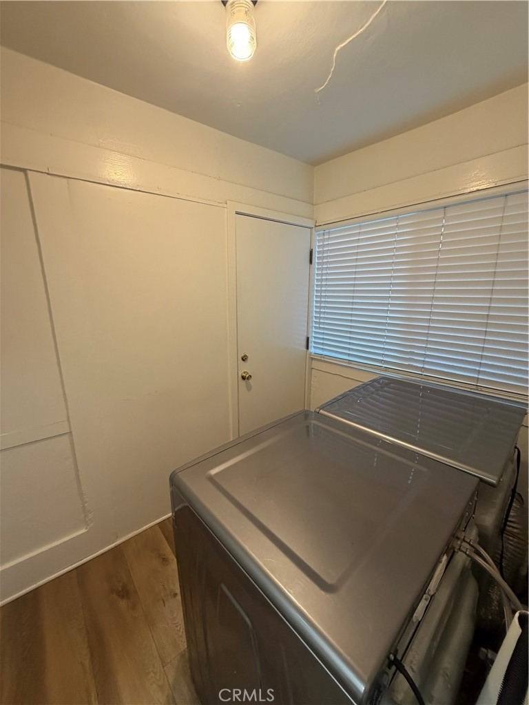 221 E Foothill - Photo 17