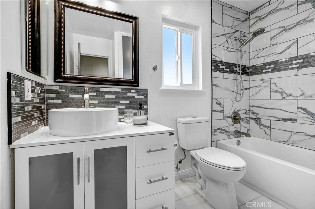 3700 Mountain Avenue - Photo 5